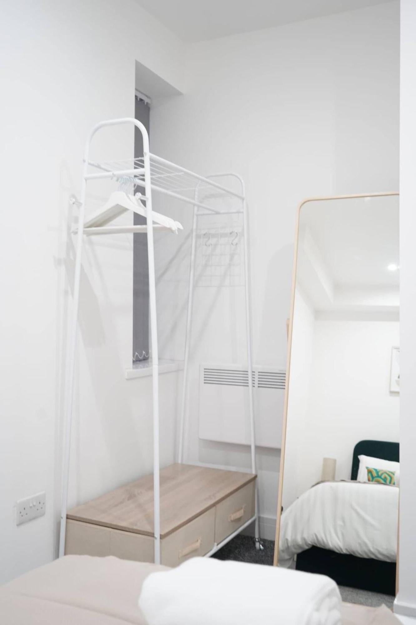 Modern 2br Flat Near Centre W Street Parking Apartment *